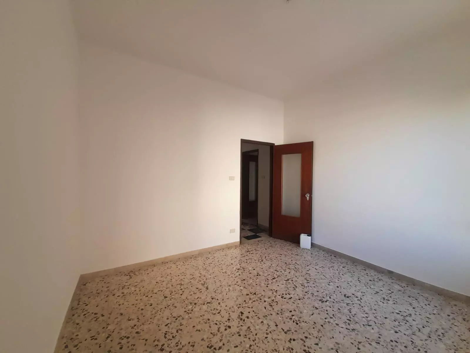 5 Apartment Of 100 M² With 3 Bedrooms, 2 Bathrooms In Sant Gervasi