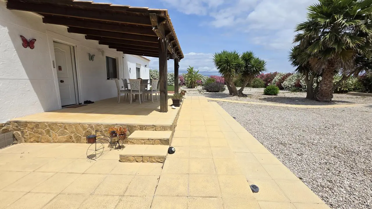 Seoska kuća od 158 m² u Benejuzaru, Španjolska
