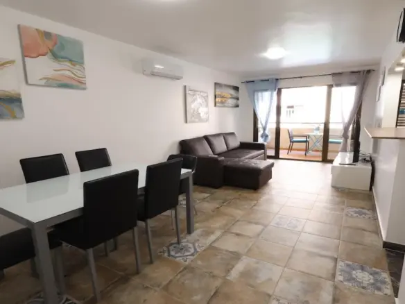 Apartment Of 122 M² In Torrevieja, Spain