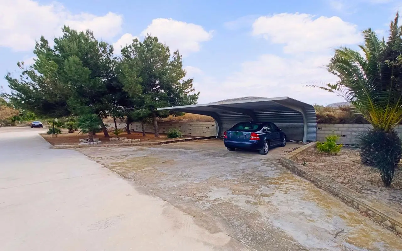 Seoska kuća od 235 m² u Aspeu, Španjolska