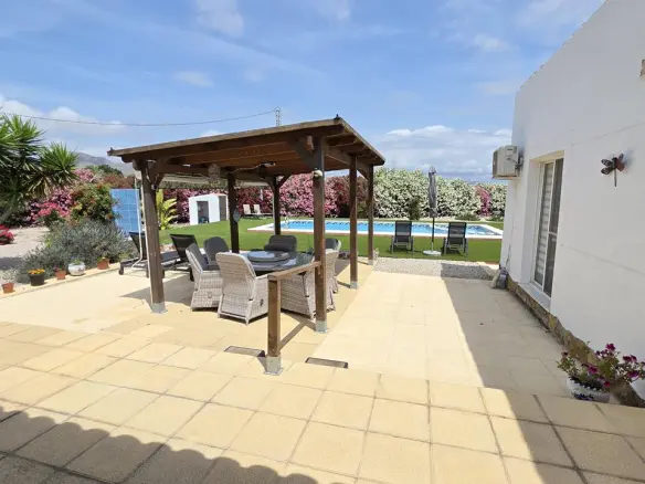 Country House Of 158 M² In Benejuzar, Spain