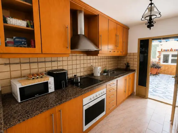 Town House Of 80 M² In Torrevieja, Spain