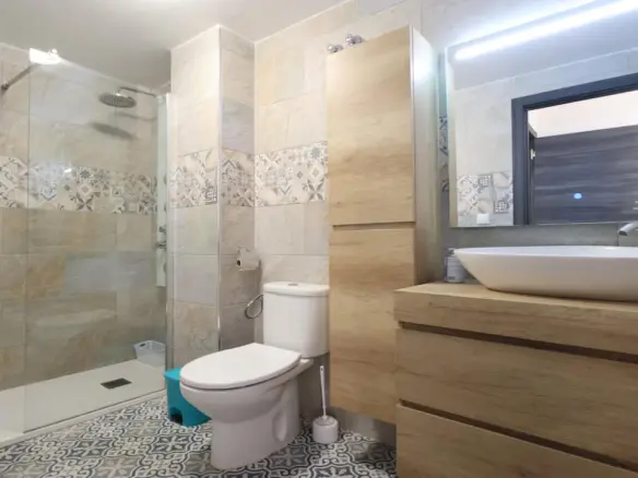 Apartment Of 122 M² In Torrevieja, Spain