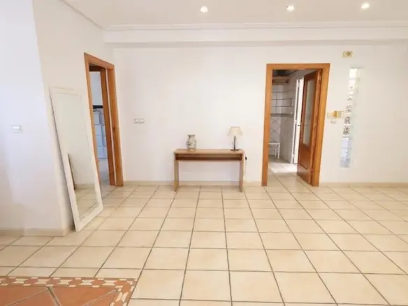 Town House Of 84 M² In Torrevieja, Spain