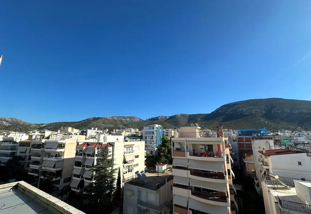 Apartment Of 145 M² In Athens