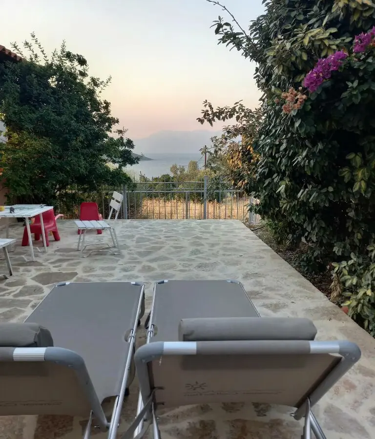 5-bedroom Detached House In Anthidonos, Greece (220 M²)