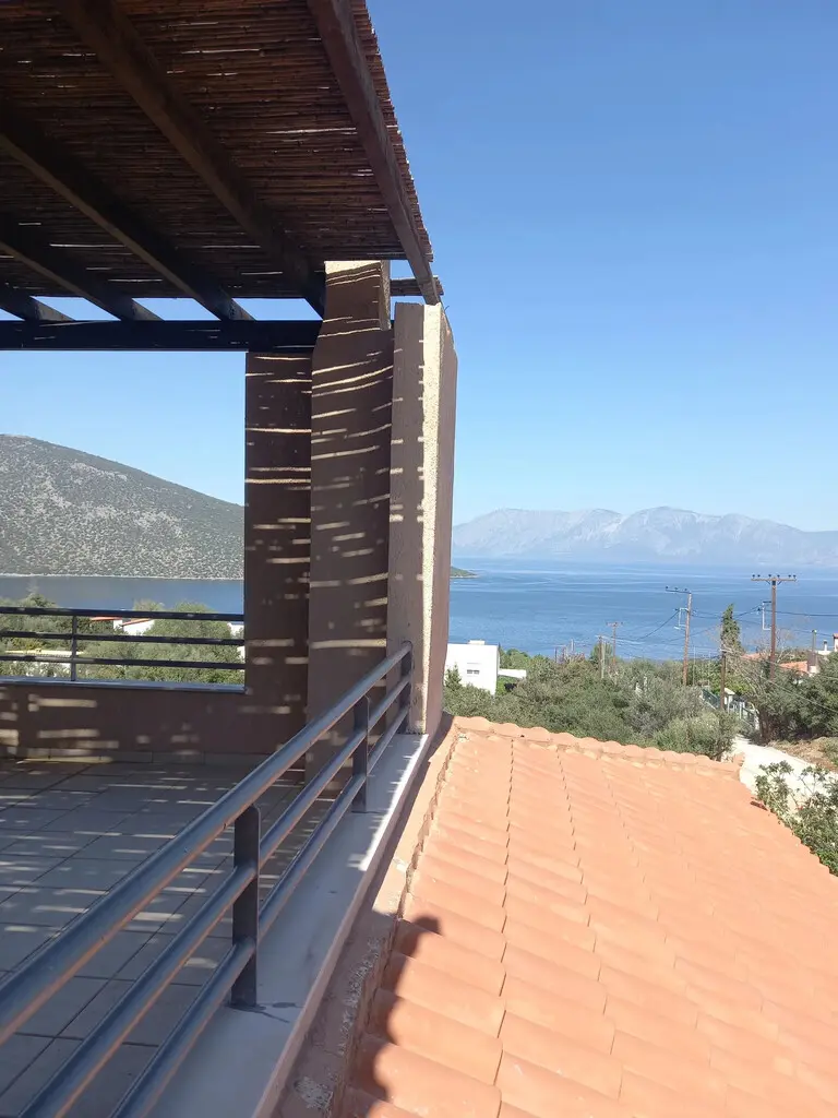 5-bedroom Detached House In Anthidonos, Greece (220 M²)