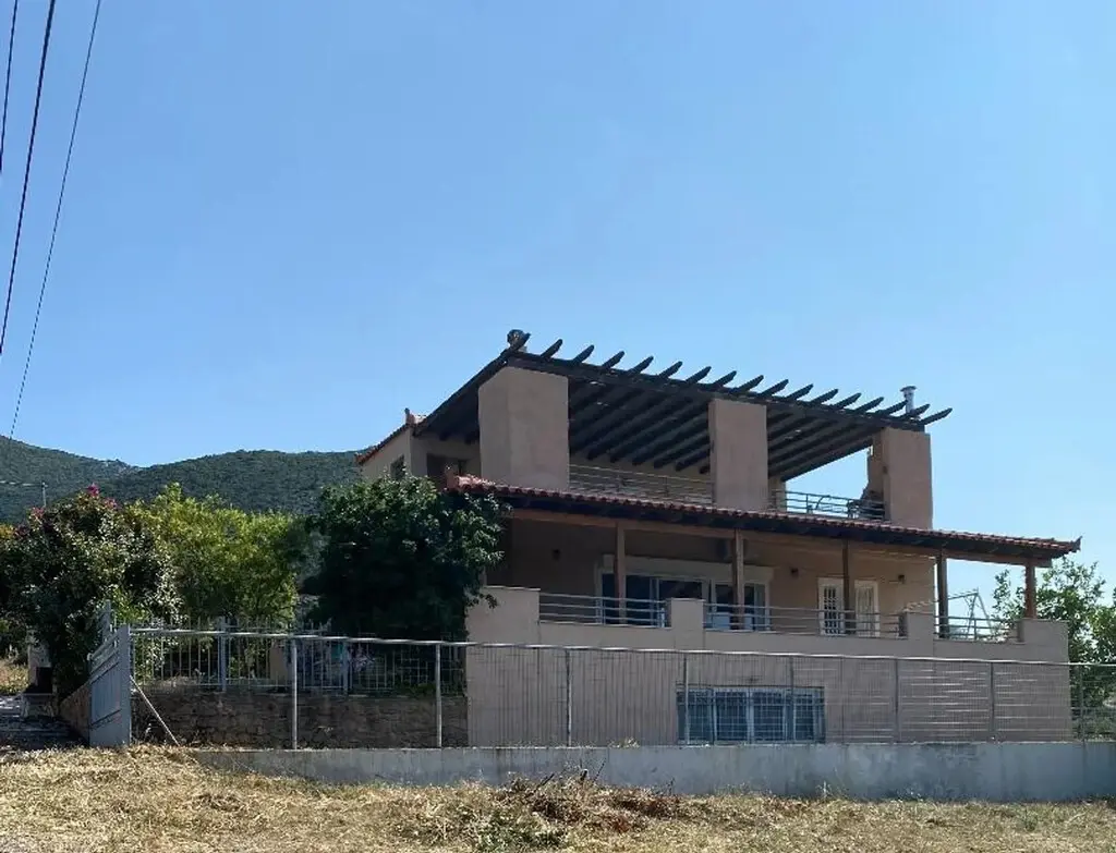 5-bedroom Detached House In Anthidonos, Greece (220 M²)