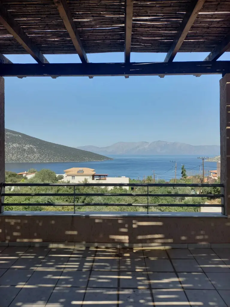 5-bedroom Detached House In Anthidonos, Greece (220 M²)
