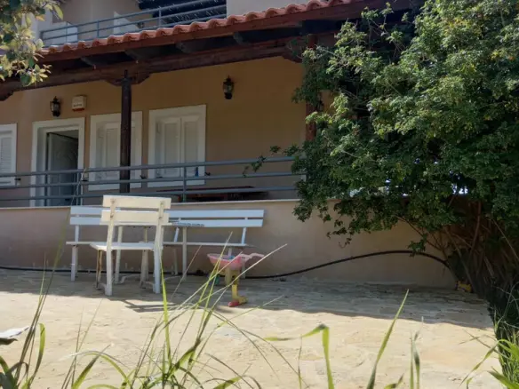 5-bedroom Detached House In Anthidonos, Greece (220 M²)