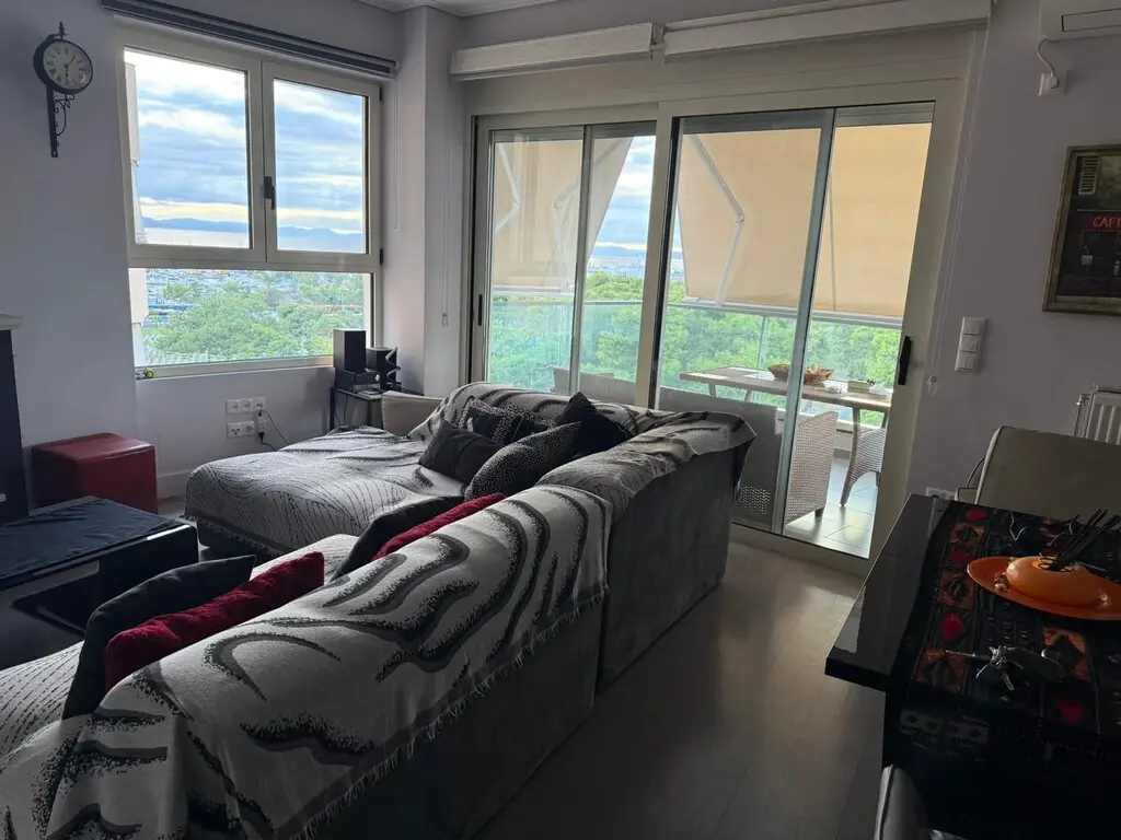 Flat Of 106 M² In Athens