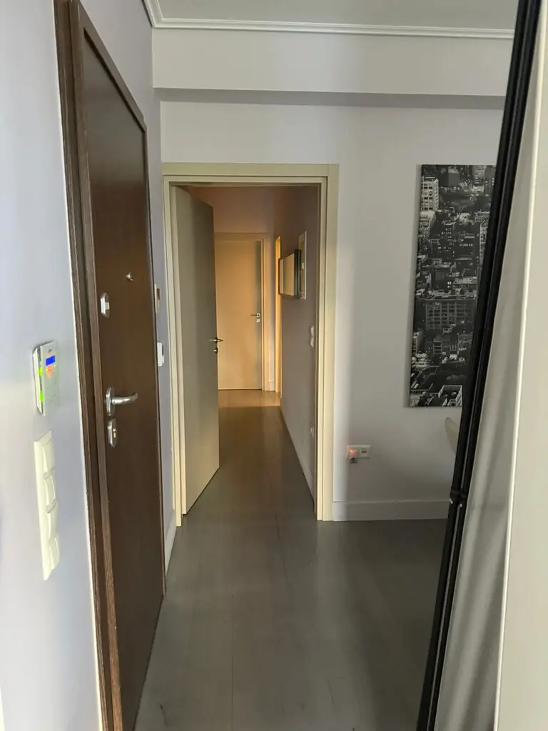 Flat Of 106 M² In Athens