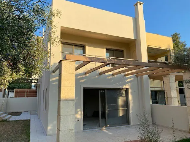 3-bedroom Detached House In Vari – Varkiza, Greece (245 M²)