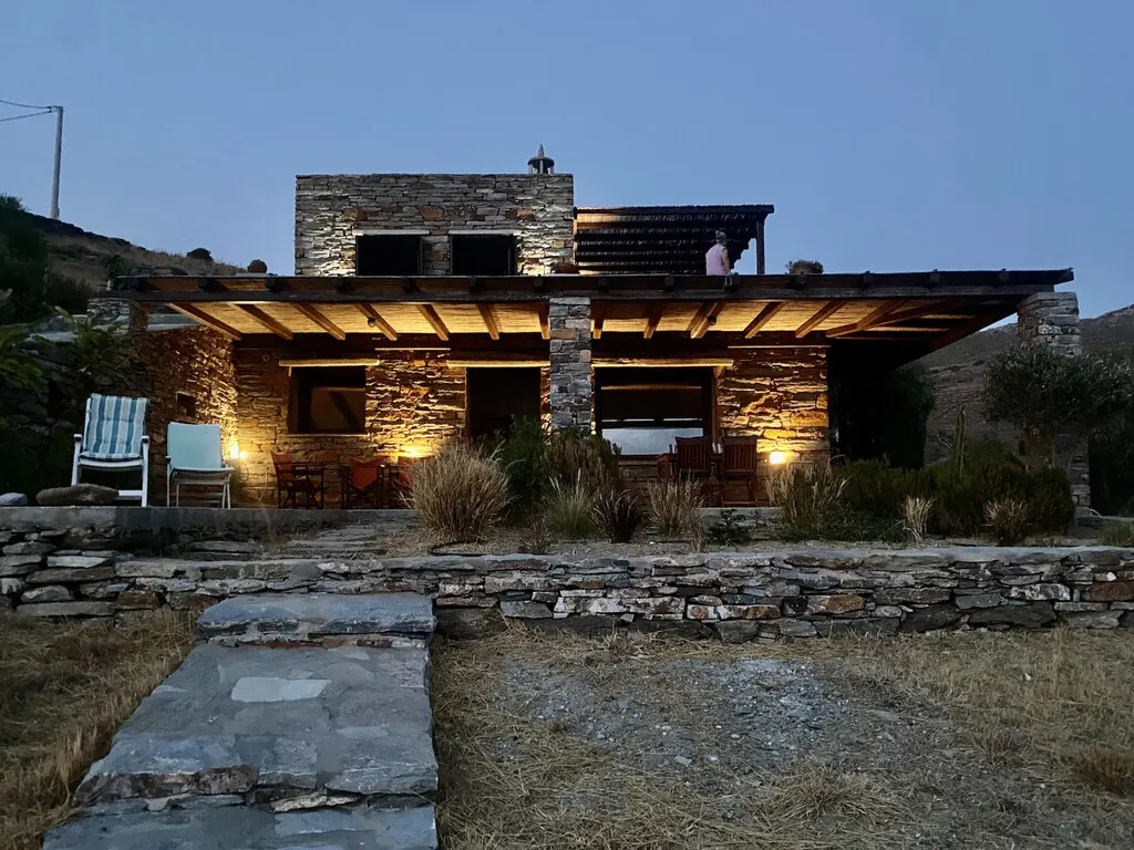 Villa Of 335 M² In Cyclades