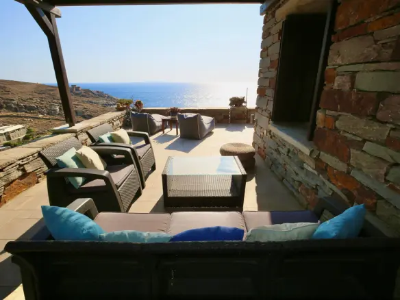 5-bedroom Villa In Kea, Greece (335 M²)