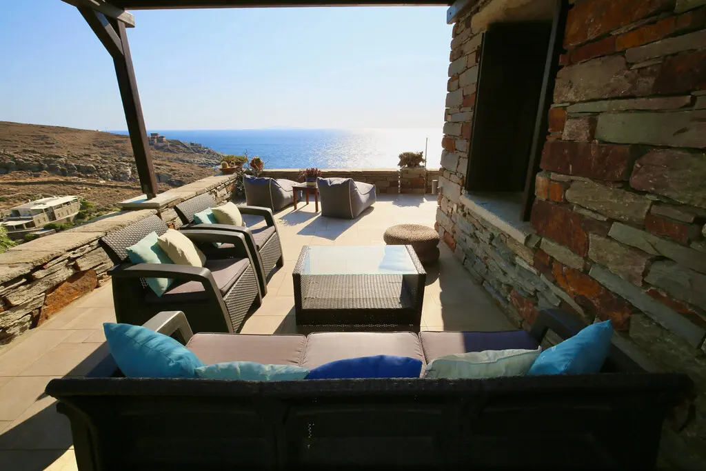 Villa Of 335 M² In Cyclades