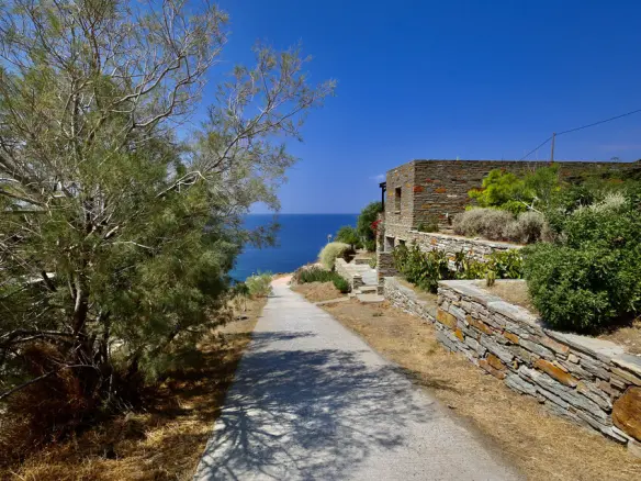 5-bedroom Villa In Kea, Greece (335 M²)