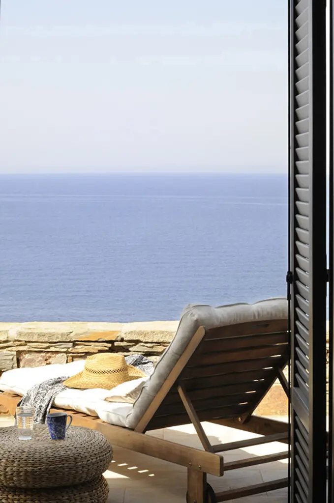 Villa Of 335 M² In Cyclades