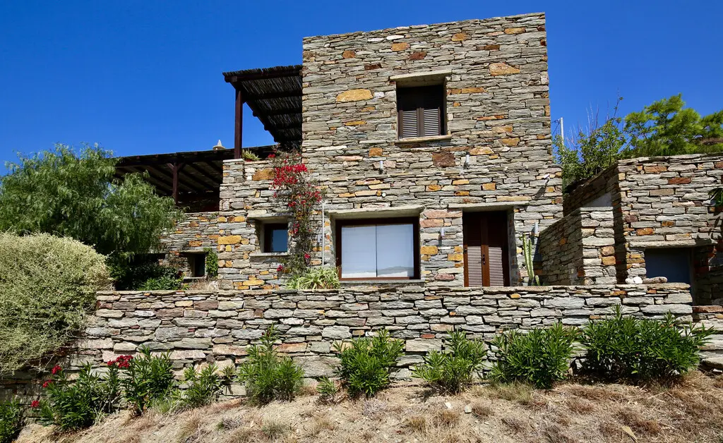 Villa Of 335 M² In Cyclades