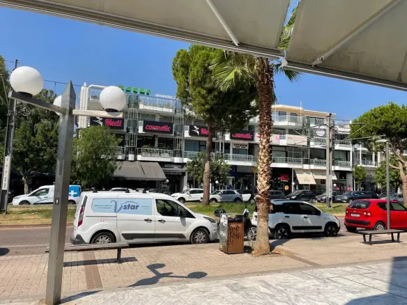 Commercial Property Of 67 M² In Athens