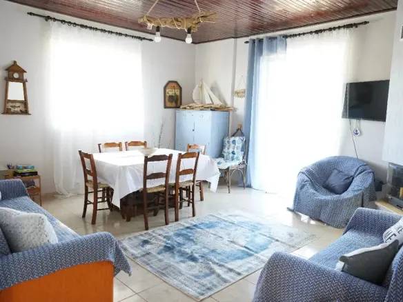 6-bedroom Detached House In Pirgos, Greece (150 M²)