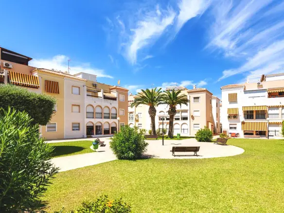 Apartment Of 60 M² In Torrevieja