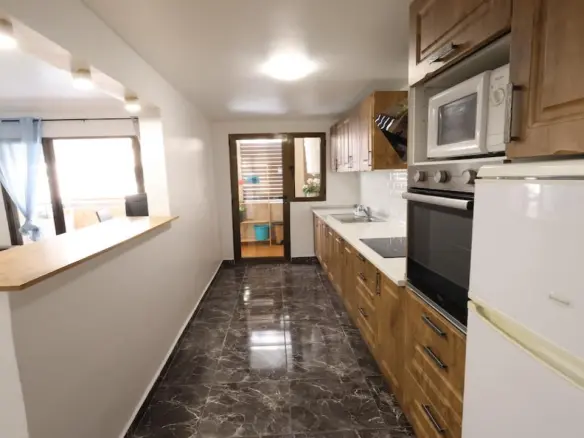 Apartment Of 122 M² In Torrevieja, Spain