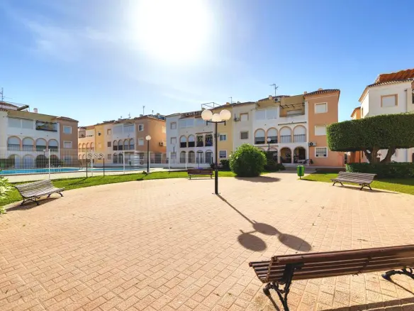 Apartment Of 60 M² In Torrevieja