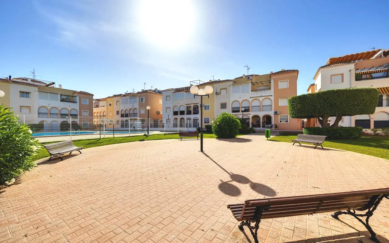 Apartment Of 60 M² In Torrevieja
