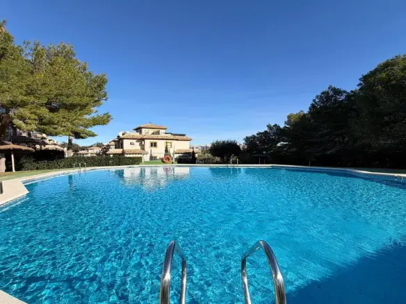 Town House Of 82 M² In Villamartin, Spain