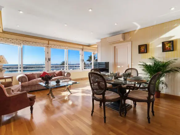Apartment Of 128 M² In Torrevieja