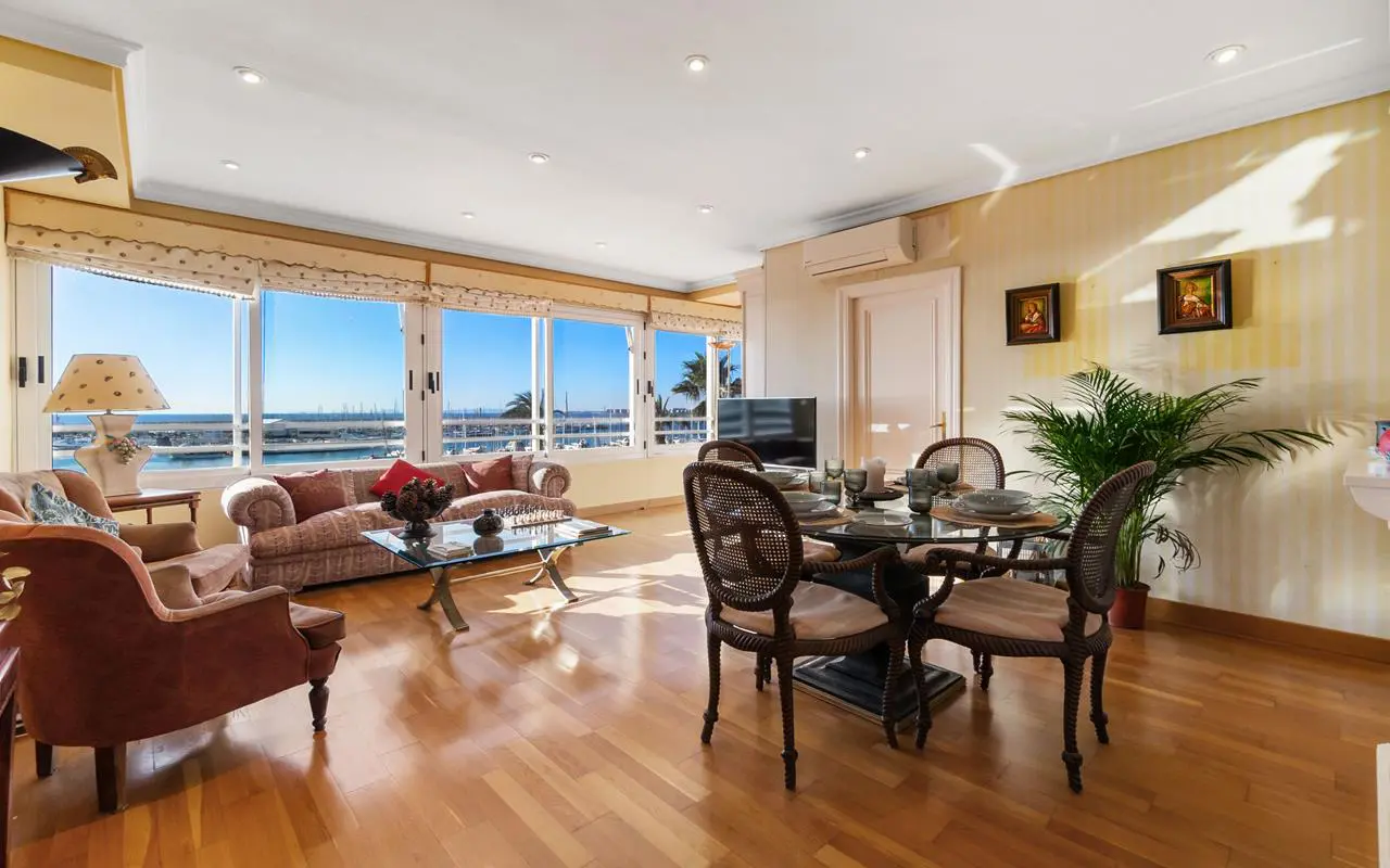 Apartment Of 128 M² In Torrevieja
