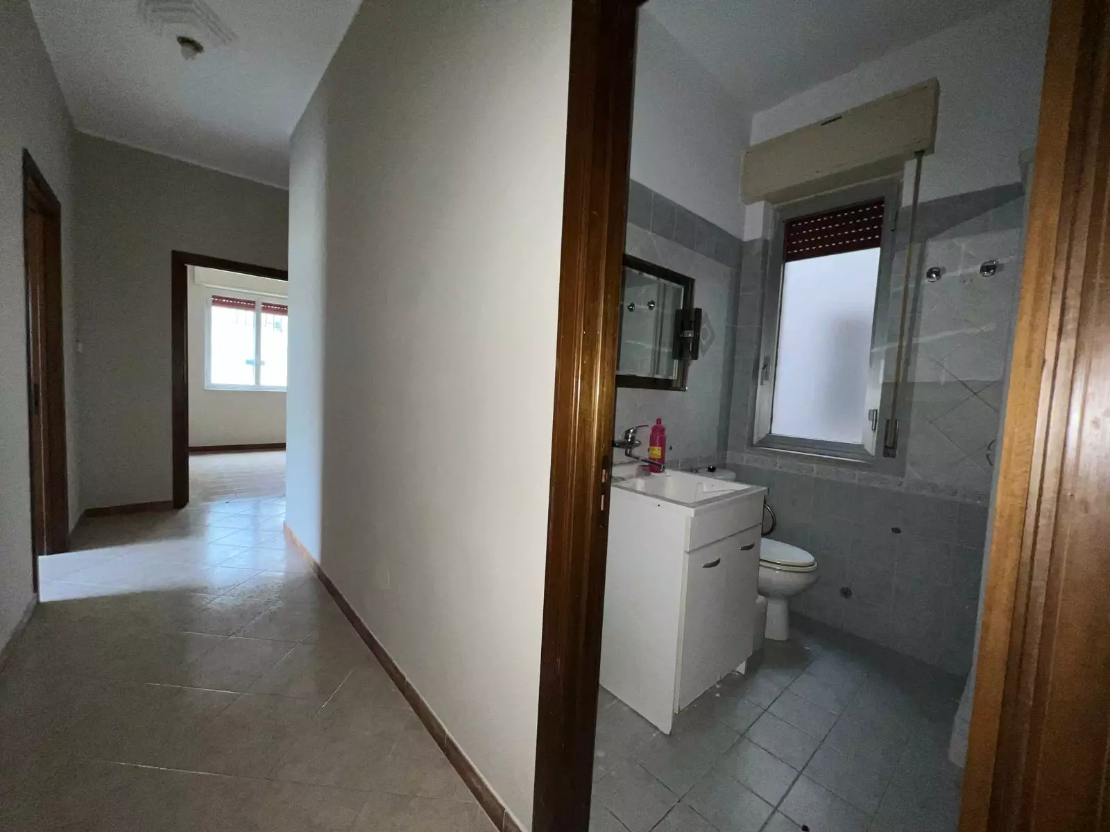 Apartment Of 120 M² With Balcony In Alcibiade 009
