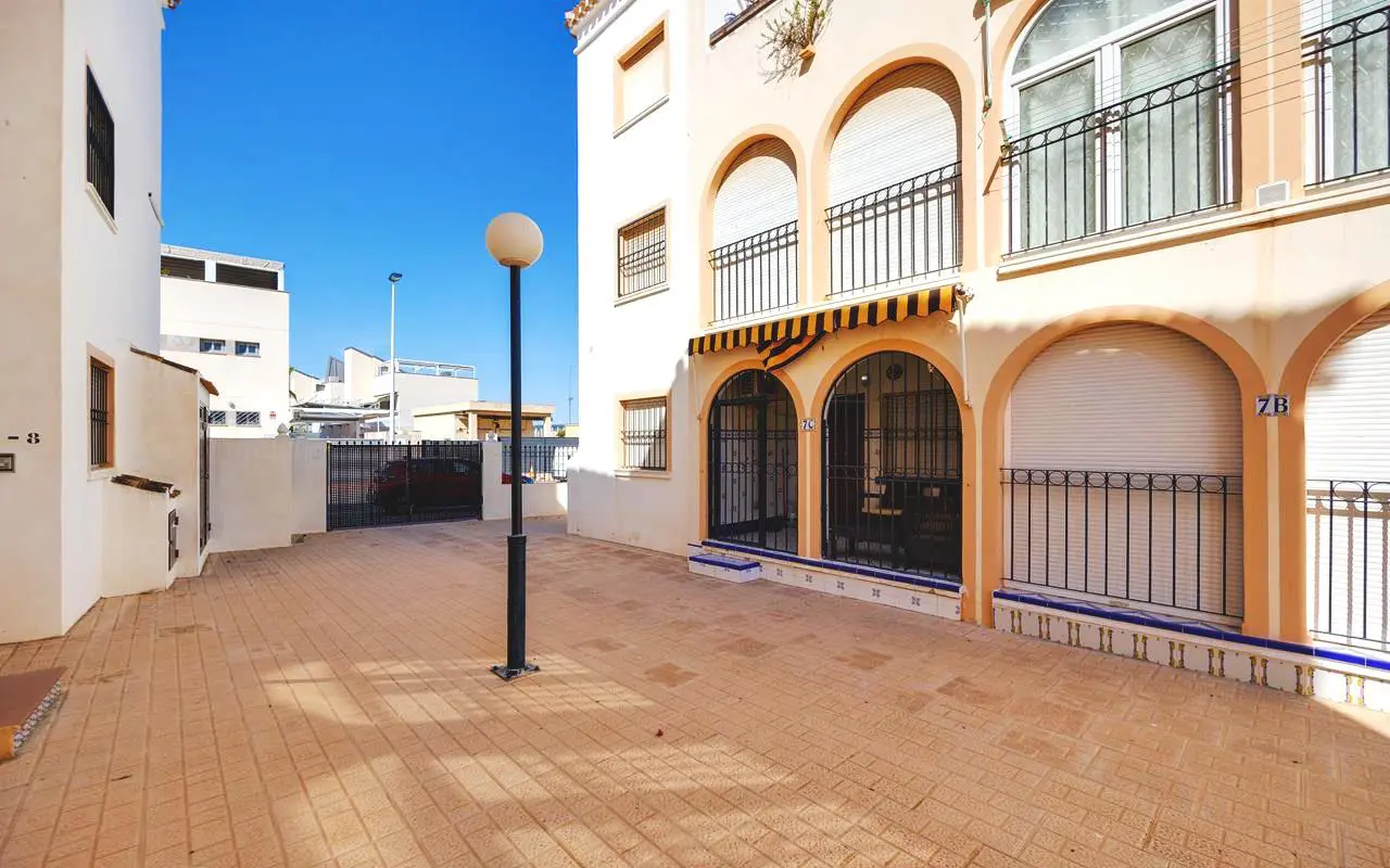 Apartment Of 60 M² In Torrevieja