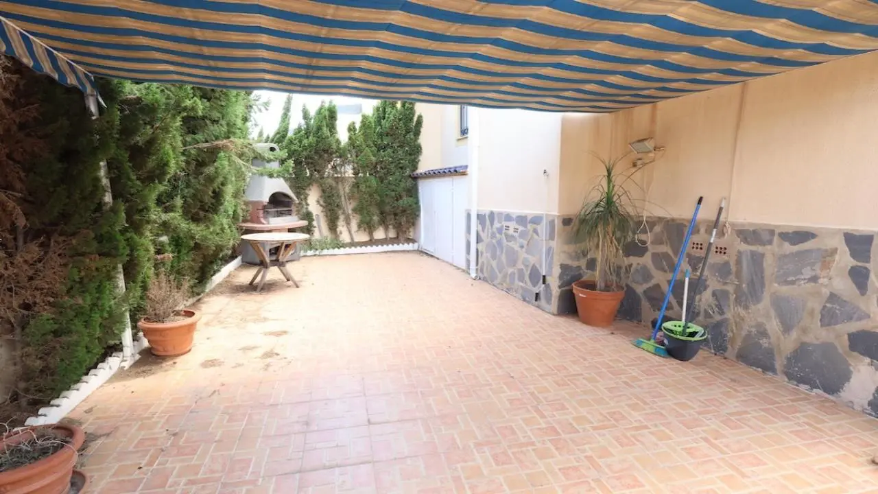 Gradska kuća od 84 m² u Torrevieji, Španjolska