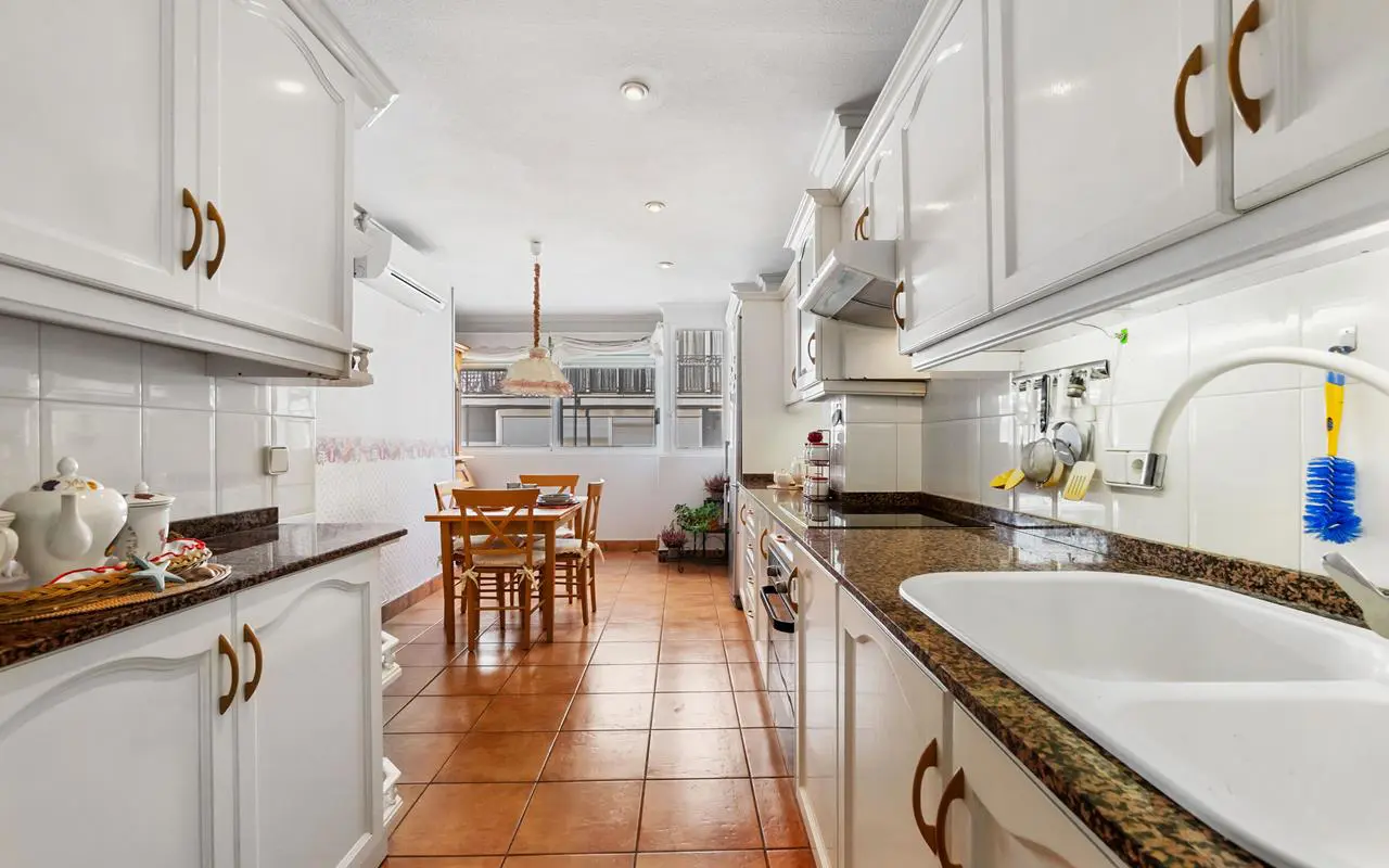 Apartment Of 128 M² In Torrevieja