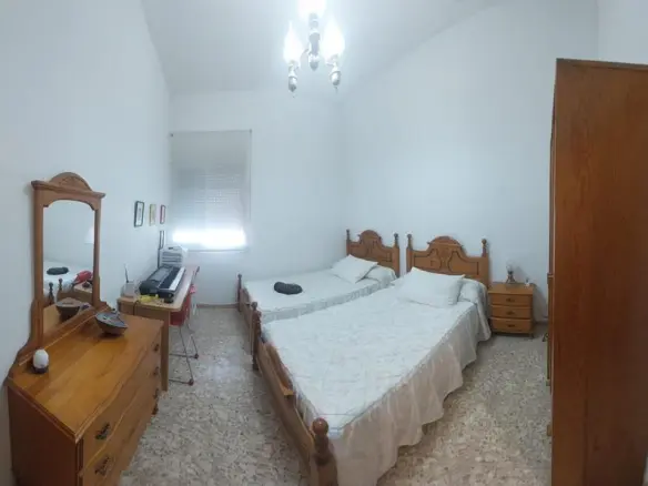 Country House Of 210 M² In Albatera, Spain