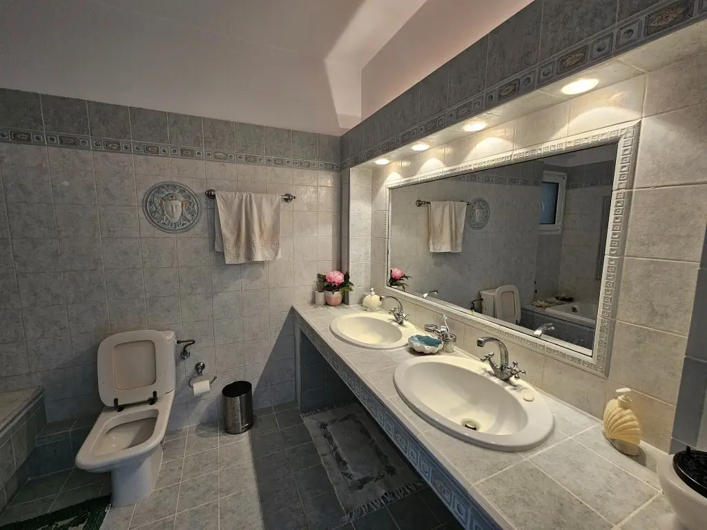 2-bedroom Flat In Ierapetra, Greece (135 M²)