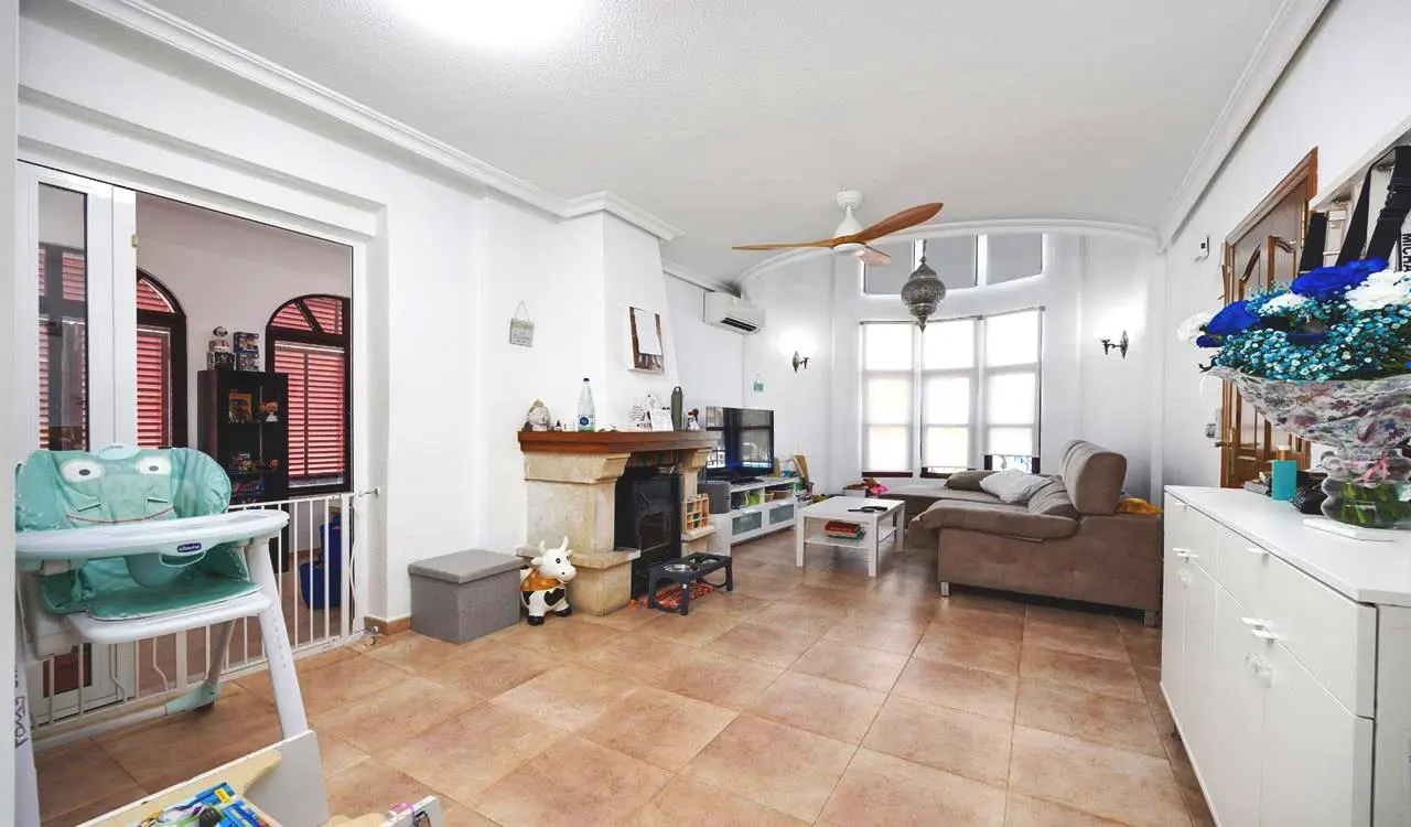 Vila 150 m² u La Marini, Španjolska
