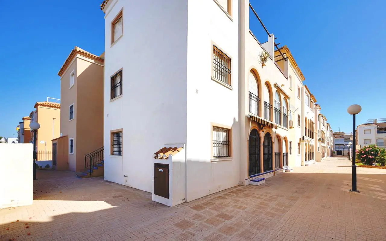 Apartment Of 60 M² In Torrevieja