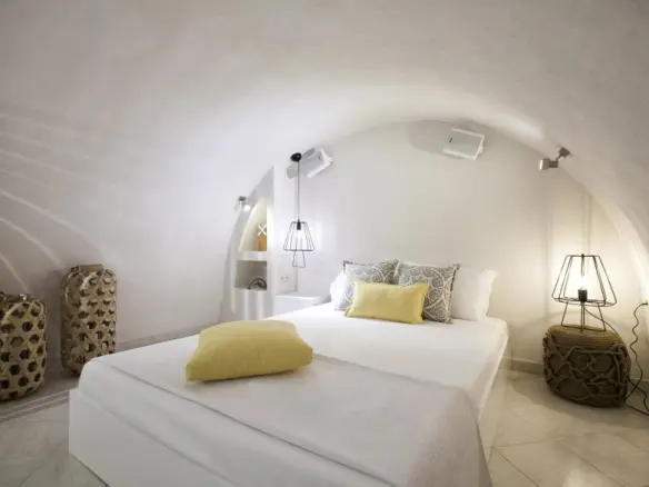 Hotel In Santorini, Greece (461 M²)