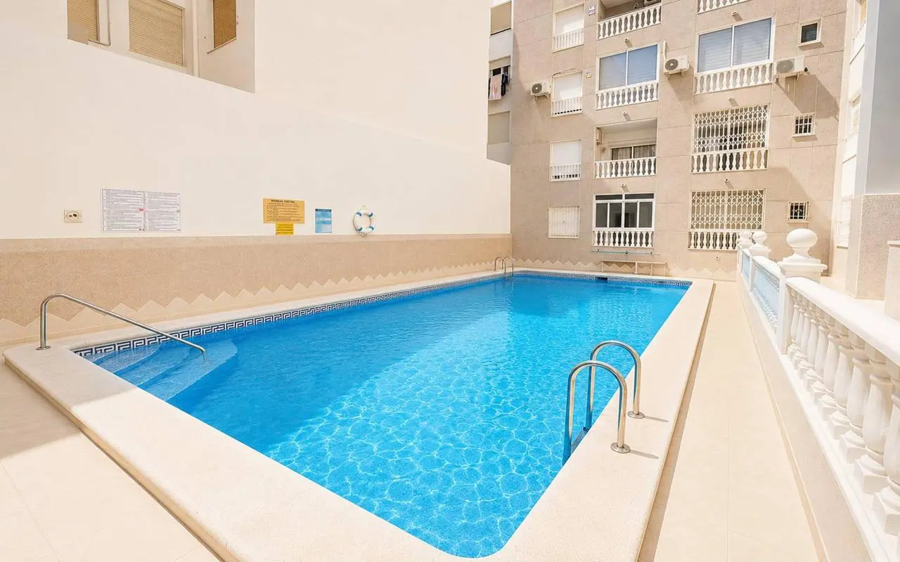 Apartman od 65 m² u Torrevieji, Španjolska