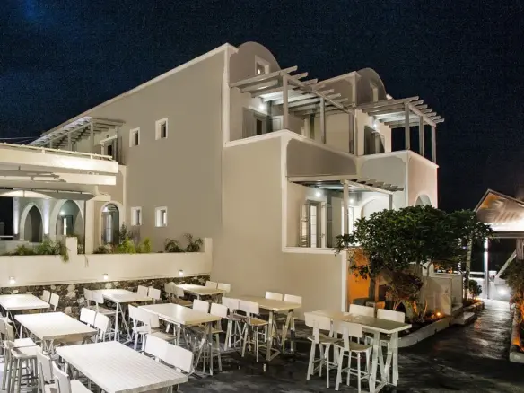 Hotel In Santorini, Greece (461 M²)