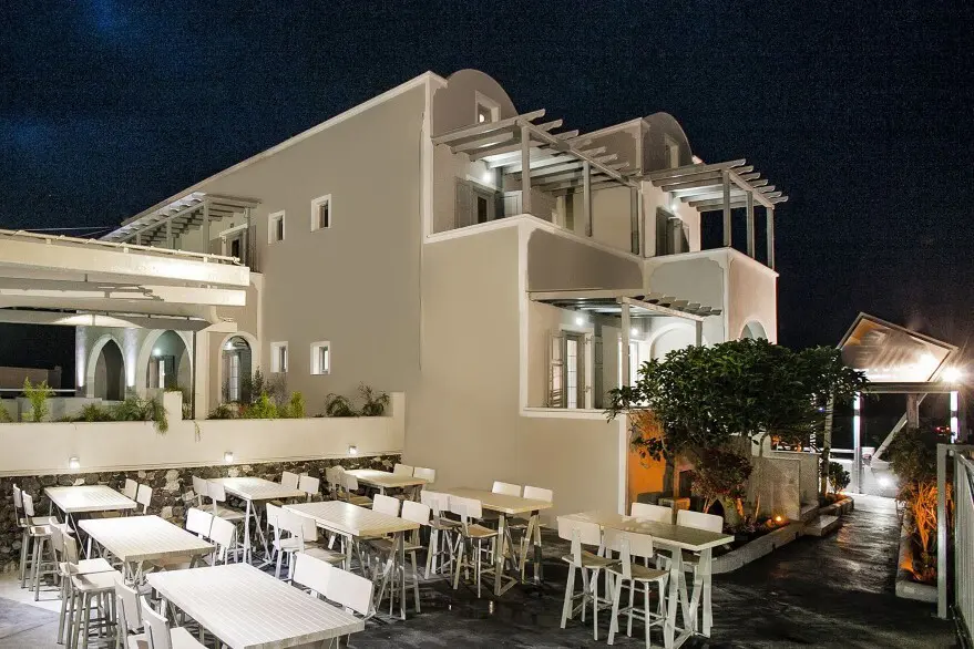 Hotel In Santorini, Greece (461 M²)