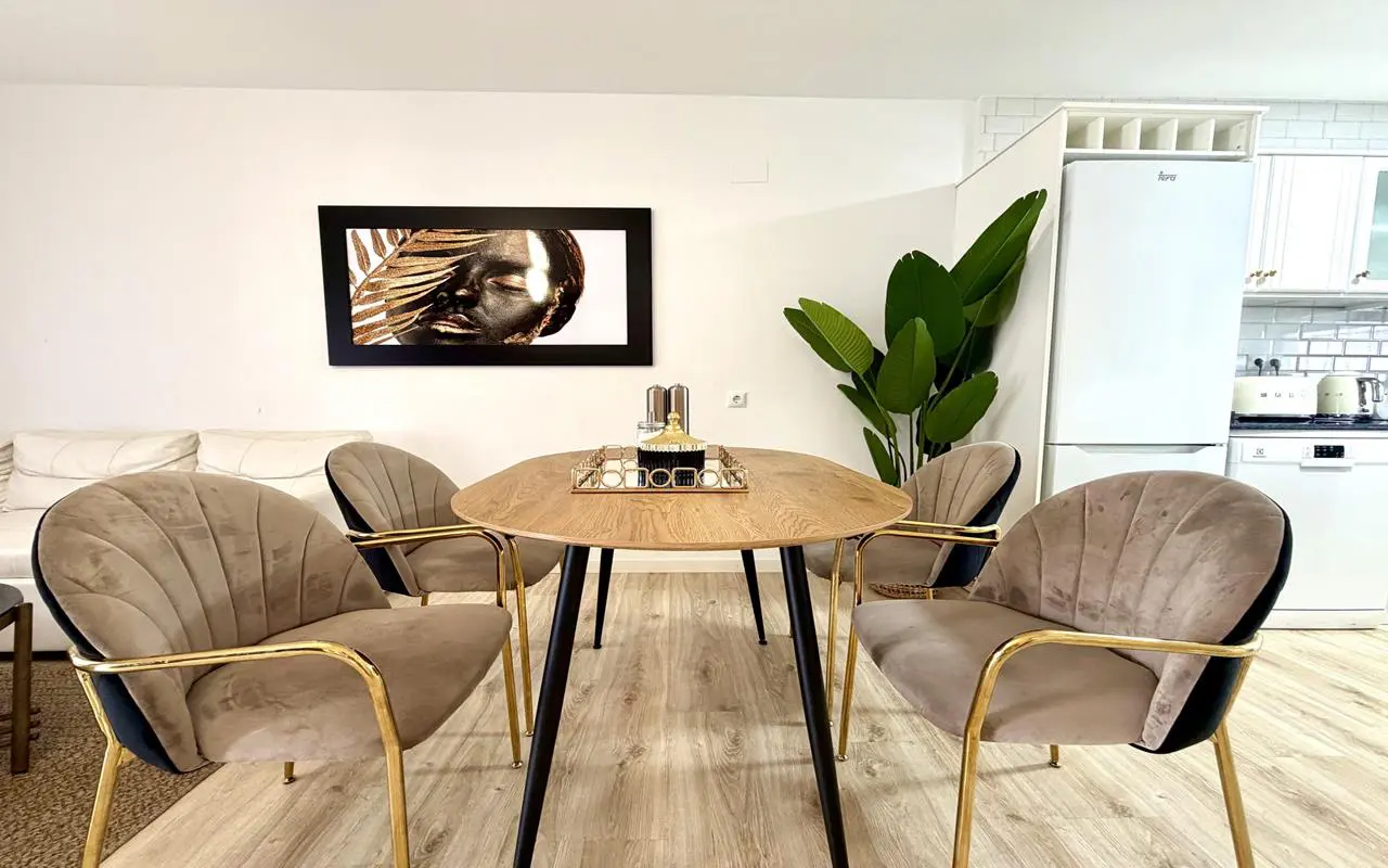 Gradska kuća od 84 m² u Villamartinu, Španjolska