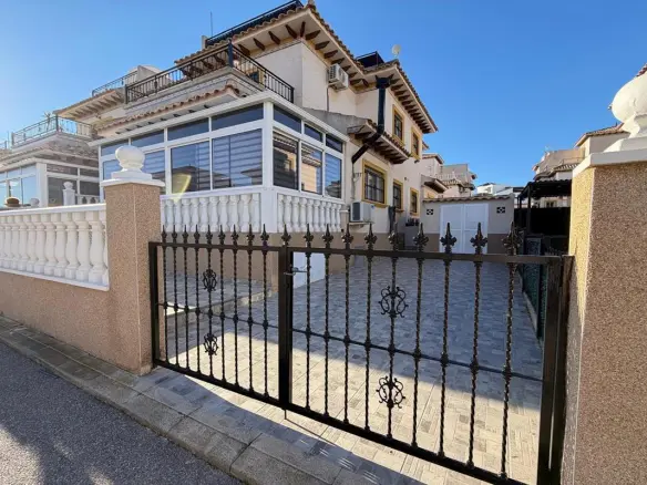 Town House Of 82 M² In Villamartin, Spain