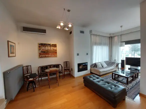 Apartment Of 201 M² In The Suburbs Of Thessaloniki