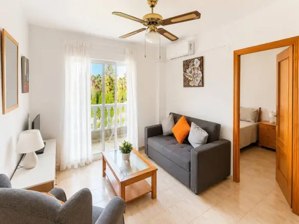 Apartment Of 65 M² In Torrevieja, Spain