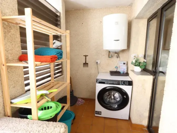 Apartment Of 122 M² In Torrevieja, Spain