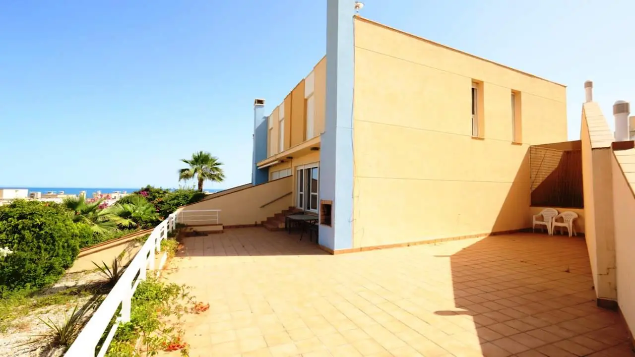 Town House Of 164 M² In Dehesa De Campoamor, Spain